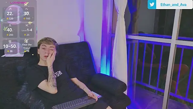 ethan and ava online show from 10-09-25, 02:42