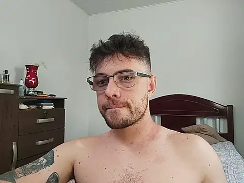 Snapshot of Dyllan__ chatting on 03-02-26, 06:15 Dyllan online show from 03-02-26, 06:15