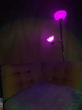 xoxoHotCoCo online show from 04-08-26, 11:21