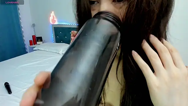 novaaskyy online show from 11-17-25, 02:01