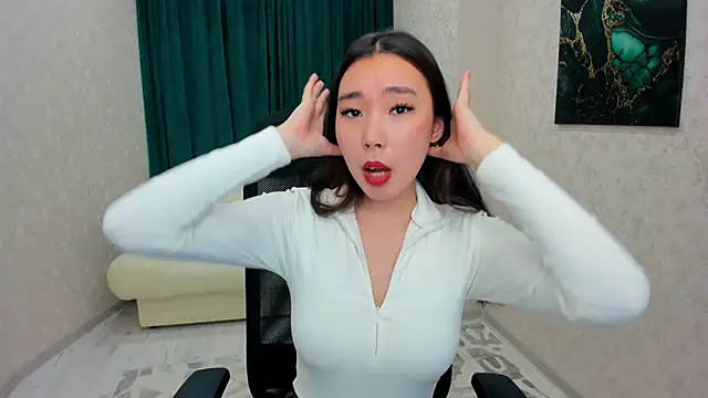 Snapshot of AnnaReyla chatting on 02-26-25, 11:09 AnnaReyla online show from 02-26-25, 11:09