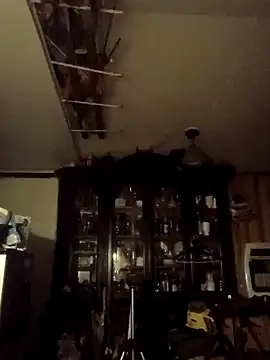 Almightyyahm online show from 04-12-26, 11:21