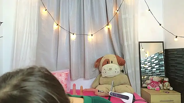 SERAFINA  online show from 12-02-25, 11:37