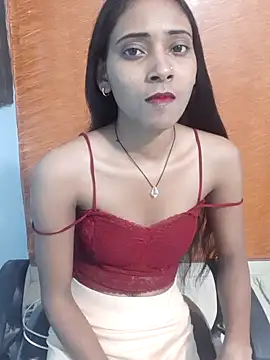 Snapshot of Divya-2007 chatting on 02-03-25, 01:08 Divya-2007 online show from 02-03-25, 01:08