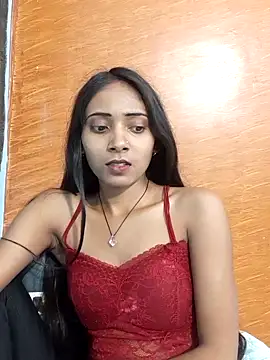 Snapshot of Divya-2007 chatting on 02-25-25, 04:42 Divya-2007 online show from 02-25-25, 04:42