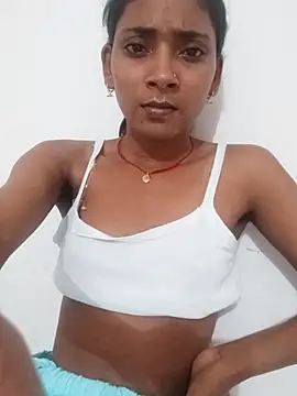 Snapshot of Divya-2007 chatting on 09-22-25, 12:56 Divya-2007 online show from 09-22-25, 12:56