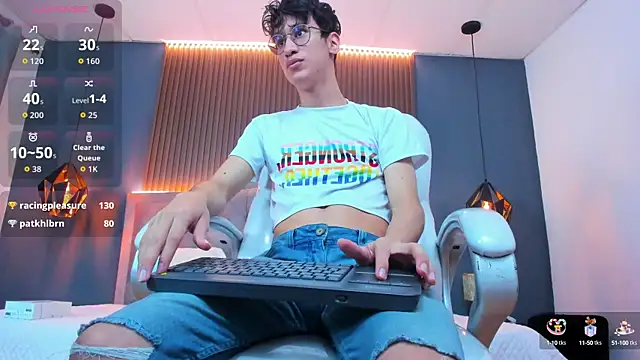 Cum hunters online show from 09-19-25, 03:41