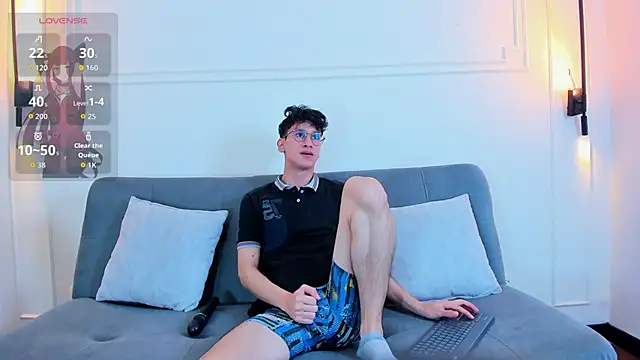 Cum hunters online show from 10-17-25, 03:31