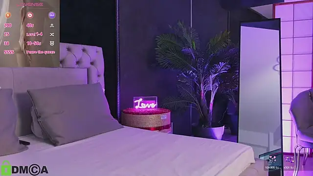 Snapshot of ClaraShine chatting on 09-15-25, 03:50 ClaraShine online show from 09-15-25, 03:50