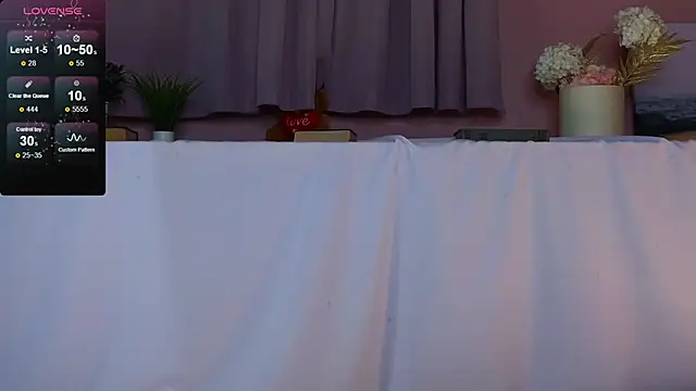 too sexxxy online show from 03-04-25, 07:11