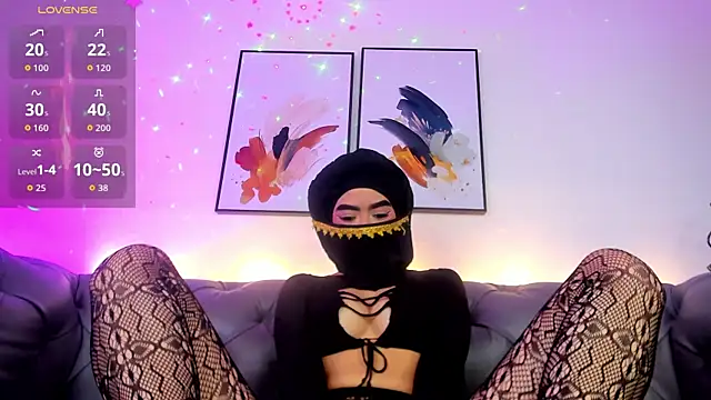 Snapshot of Shahira_peti chatting on 01-14-26, 10:03 Shahira peti online show from 01-14-26, 10:03