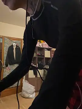 Snapshot of mollyEXD chatting on 11-17-25, 08:36 mollyEXD online show from 11-17-25, 08:36