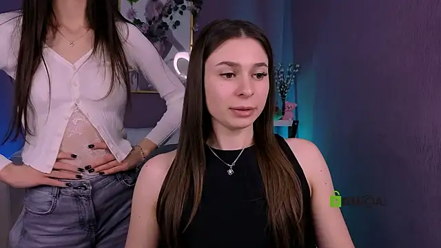 flora ri online show from 03-20-26, 02:22