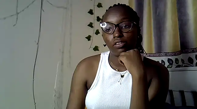 Vprettieeer online show from 01-17-25, 05:51