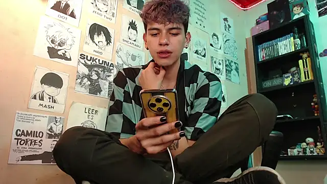 Mickey Magic online show from 03-01-25, 02:37