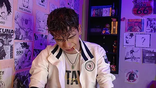 Mickey Magic online show from 03-06-25, 04:41