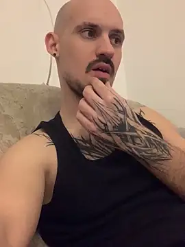 Snapshot of AssHunter4k chatting on 03-07-25, 05:49 AssHunter4k online show from 03-07-25, 05:49