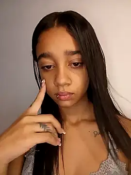 Zoe Sweett18 online show from 04-18-26, 06:45