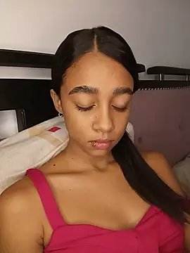 Zoe Sweett18 online show from 05-27-26, 07:11