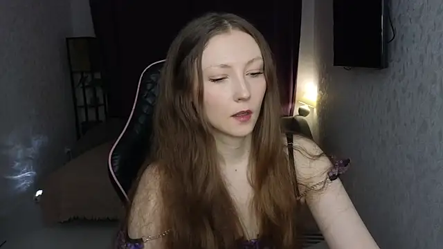 Snapshot of Sweeet_Lilit chatting on 05-21-26, 10:28 Sweeet Lilit online show from 05-21-26, 10:28