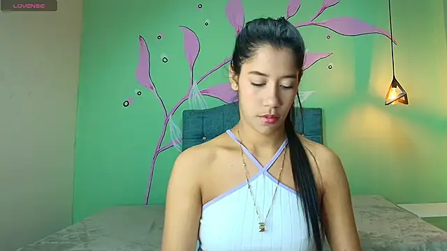 Connie Bell online show from 11-20-25, 01:33