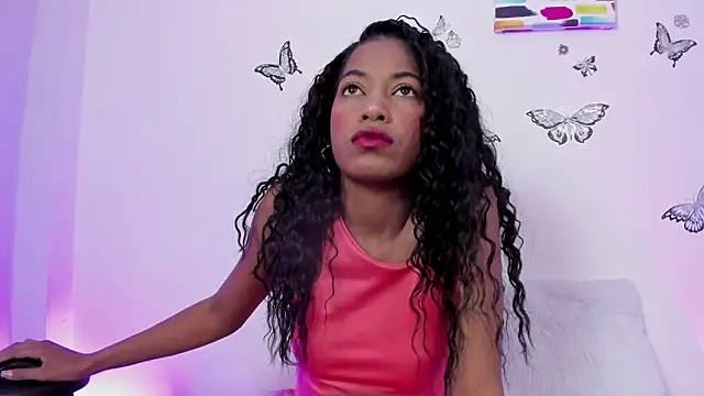 Snapshot of dany_brownie chatting on 01-28-25, 09:19 dany brownie online show from 01-28-25, 09:19