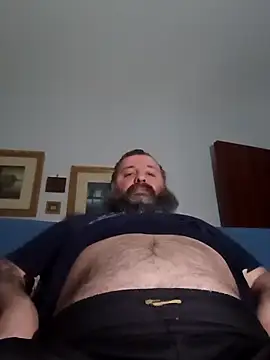 Snapshot of catullo14 chatting on 03-20-26, 06:13 catullo14 online show from 03-20-26, 06:13