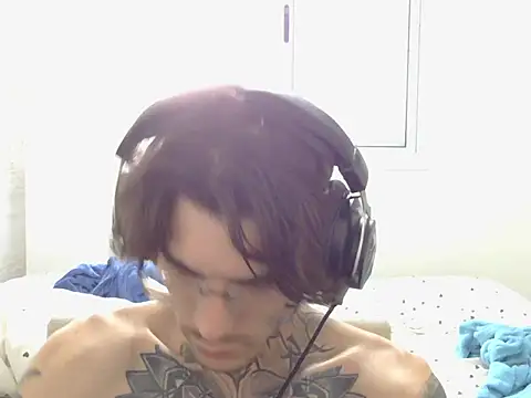 Snapshot of smokingink chatting on 04-26-26, 09:40 smokingink online show from 04-26-26, 09:40