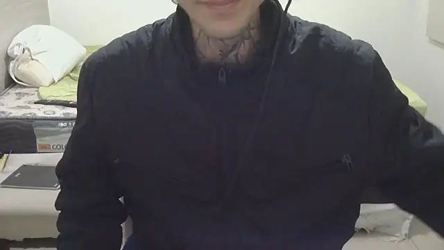 Snapshot of smokingink chatting on 05-25-26, 01:55 smokingink online show from 05-25-26, 01:55