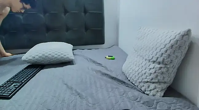 wolfandsky online show from 02-11-25, 05:29