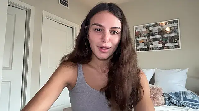 graciesmith27 online show from 06-07-26, 06:33