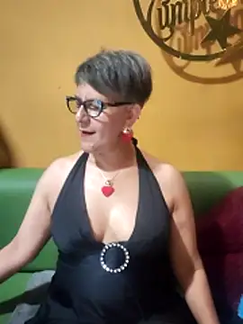 ilonna2025 online show from 02-26-26, 08:52