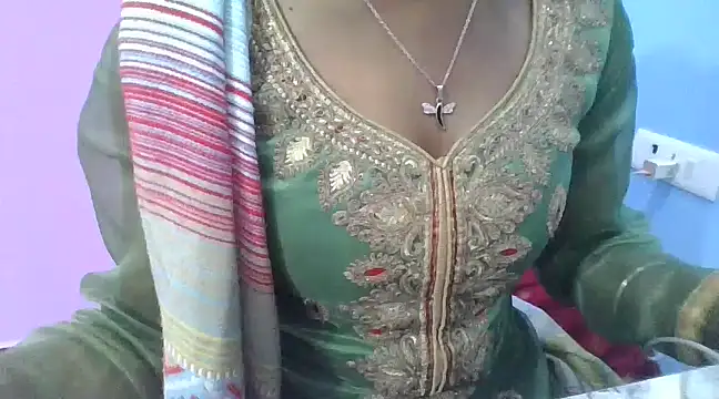 Leoni G online show from 02-16-25, 06:21