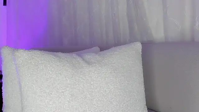 Snapshot of cutte_hanna18 chatting on 04-22-26, 05:36 cutte hanna18 online show from 04-22-26, 05:36
