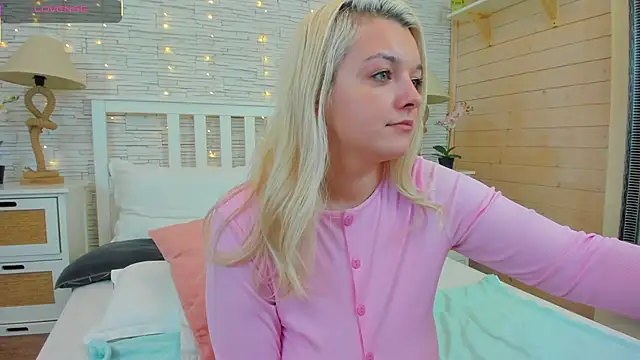 Misty  Fox online show from 03-15-25, 03:07