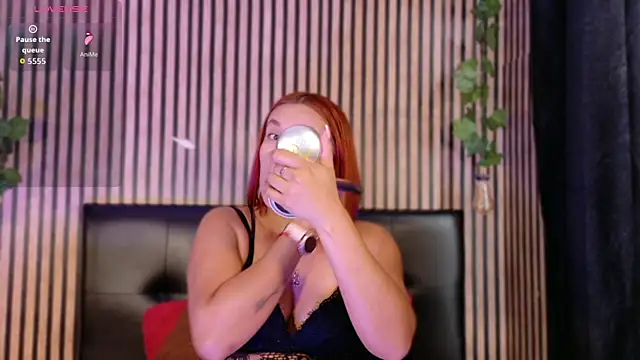 Snapshot of Sophie_new25 chatting on 10-03-25, 01:41 Sophie new25 online show from 10-03-25, 01:41