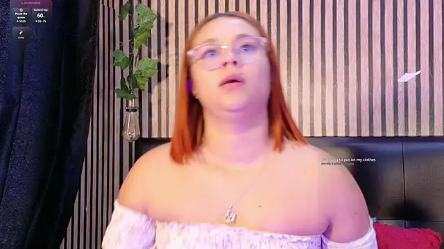 Snapshot of Sophie_new25 chatting on 10-29-25, 12:40 Sophie new25 online show from 10-29-25, 12:40