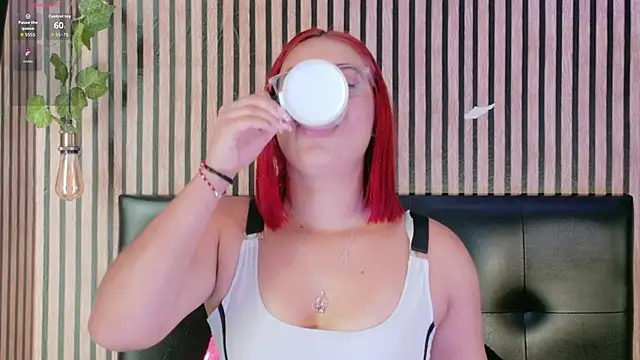 Snapshot of Sophie_new25 chatting on 11-18-25, 03:16 Sophie new25 online show from 11-18-25, 03:16