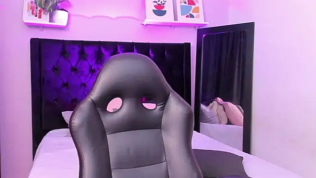 Paulina Lopezz online show from 07-25-26, 06:55