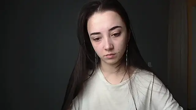 Eva Gloryy online show from 01-30-25, 05:19