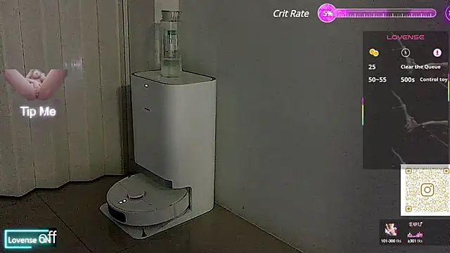 Snapshot of chanentino2 chatting on 03-15-25, 06:10 chanentino2 online show from 03-15-25, 06:10