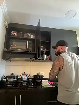 dereckgreen online show from 04-20-26, 07:04