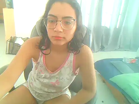 Snapshot of minipam chatting on 11-21-25, 08:40 minipam online show from 11-21-25, 08:40