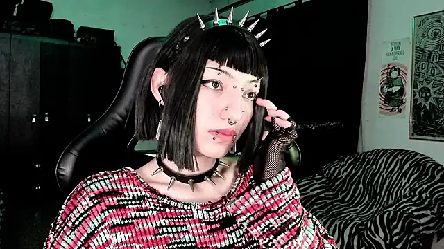 roxy toxic online show from 02-03-26, 01:15