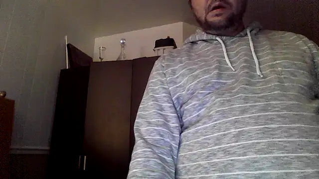 Snapshot of yourcourage1 chatting on 10-08-25, 09:07 yourcourage1 online show from 10-08-25, 09:07