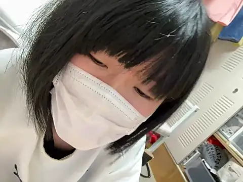 Snapshot of riri_riri_jp chatting on 04-30-26, 10:43 riri riri jp online show from 04-30-26, 10:43