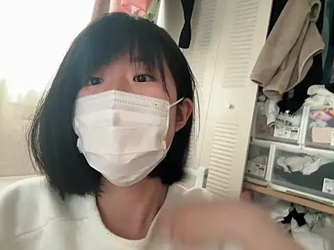 Snapshot of riri_riri_jp chatting on 06-07-26, 05:55 riri riri jp online show from 06-07-26, 05:55