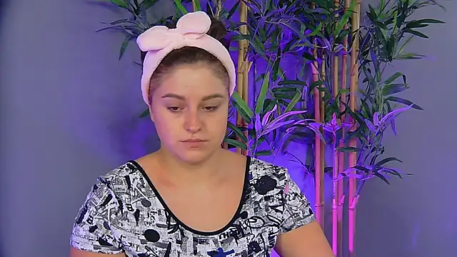 PatriciaSpice online show from 10-13-25, 05:07