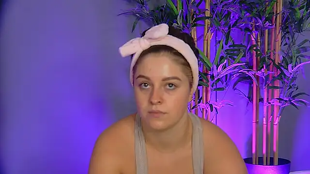 PatriciaSpice online show from 10-14-25, 04:35