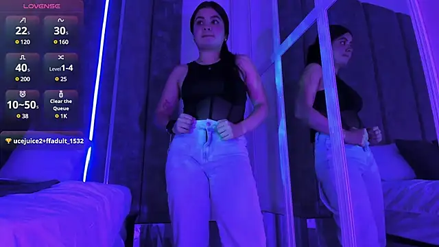 ValeriaOrtega online show from 02-15-25, 04:12